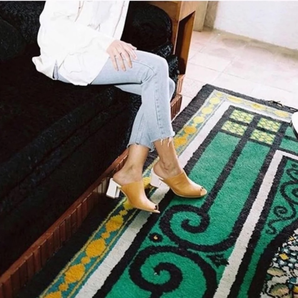 Aboutarianne mules